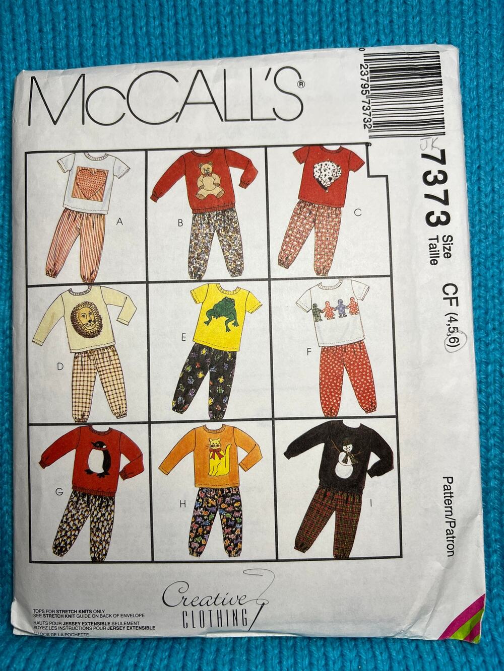 McCalls 7373 Sewing pattern Kids sweatshirt  tshirt pants shorts size 5 6